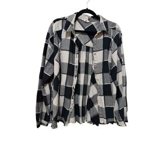 Plaid Shirt Medium Black Beige Casual Button Up Long Sleeve Frayed‎ Hem